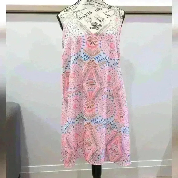 LAKEFIELD & CO.  | Women's Bright Neon Patterned Racerback V-Neck Dress - Picture 3 of 6